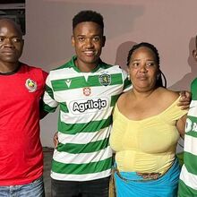 <![CDATA[ Geny é talismã frente ao Benfica e tem bênção do pai: «Estou confiante de que vai marcar mais uma vez» ]]>