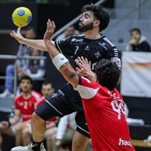 <![CDATA[ Benfica quer salvar época mas tem eliminar o Águas Santas nas 'meias' da Taça ]]>