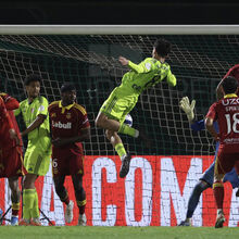 <![CDATA[ A crónica do Rio Ave-AVS SAD, 2-2: precipício à vista pelo canto do olho ]]>