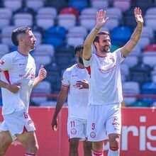 <![CDATA[ U. Leiria-Penafiel, 4-2: leirienses vencem no regresso ao Magalhães Pessoa ]]>