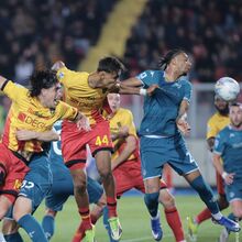 <![CDATA[ Tiago Gabriel garante empate precioso do Lecce na receção à Fiorentina ]]>