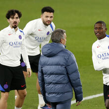 <![CDATA[ PSG atualiza situação clínica de Vitinha e Nuno Mendes ]]>