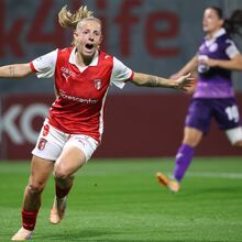 <![CDATA[ Malu Schmidt, a goleadora do Sp. Braga numa época de desilusões: «Reconhecemos que falhámos objetivos» ]]>