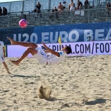 <![CDATA[ Seleção sub-20 esmaga Inglaterra na estreia na Euro Beach Soccer Cup ]]>