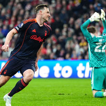 <![CDATA[ Nottingham continua a sorrir ]]>