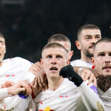 <![CDATA[ Leipzig consolida 3.º lugar com a 5.ª vitória seguida na Bundesliga ]]>