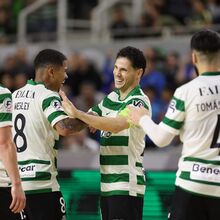 <![CDATA[ Sporting goleia Ferreira do Zêzere e marca encontro com o Benfica na final da Taça de Portugal ]]>