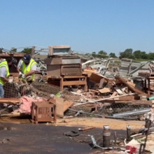 <![CDATA[ Tornado provoca rasto de destruição no Oklahoma ]]>