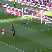 <![CDATA[ Depois de marcar, Barreiro assistiu Ríos para novo golo do Benfica: guarda-redes do Moreirense ficou mal na fotografia ]]>