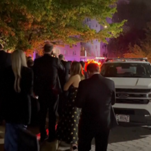 <![CDATA[ A retirada dos jornalistas do hotel onde decorria o jantar de correspondentes da Casa Branca  ]]>