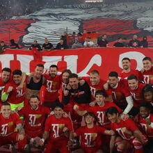 <![CDATA[ Estrela Vermelha celebra 9.º título consecutivo frente ao eterno rival Partizan ]]>