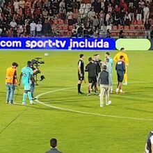 <![CDATA[ Rui Borges irónico sobre a arbitragem: «Manto verde esteve em campo» ]]>