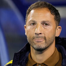<![CDATA[ Oficial: Domenico Tedesco despedido do Fenerbahçe  ]]>