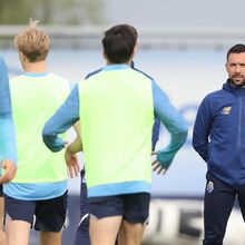 <![CDATA[ Confiança no último capítulo: Francesco Farioli quer foco total para fechar livro do título  ]]>