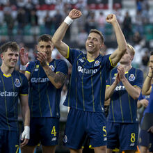 <![CDATA[ Sporting matematicamente fora do título: FC Porto pode ser campeão sábado... e no sofá ]]>