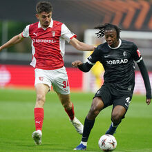 <![CDATA[ Demir Tiknaz: «Vai ser difícil chegar a Istambul mas falta apenas um jogo» ]]>