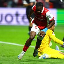 <![CDATA[ A crónica do Sp. Braga-Friburgo, 2-1: estreito a abrir-se ao nobre guerreiro ]]>
