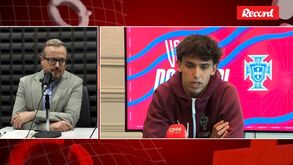 Vítor Pinto: «Olhamos para o onze do Benfica e quem é que jogava de caras? João Félix»