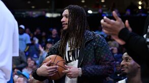 Brandon Clarke, jogador dos Memphis Grizzlies, enfrenta acusações de tráfico e fuga