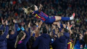 Camp Nou rendido à... rainha!