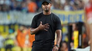 Max Eberl aborda o interesse de outros clubes em Kompany