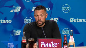 Farioli: «Podíamos fazer uma série da Netflix com tudo o que está a acontecer»