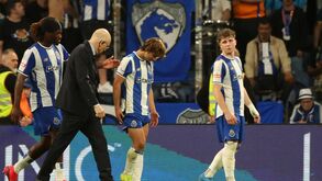 Mora saiu lesionado no FC Porto-Famalicão