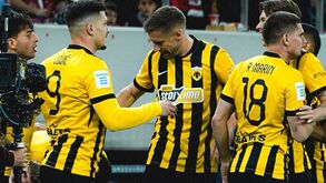 AEK Atenas lidera campeonato grego
