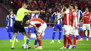 Equipa de arbitragem e VAR do Sp. Braga-FC Porto recebem nota insatisfatória