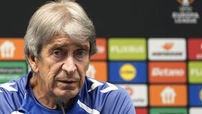 Manuel Pellegrini na conferência de imprensa