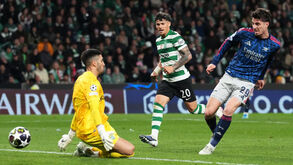 O momento em que Kai Havertz faz o único golo do Arsenal em Alvalade