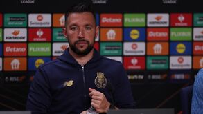 Farioli antevê jogo com Nottingham Forest para a Liga Europa