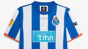 FC Porto lança camisola retro da final de Dublin, época 2010/11