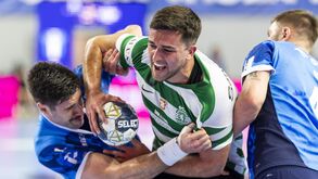 Sporting perde com o Wisla, mas avança para os quartos de final da Liga dos Campeões