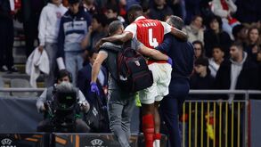 Niakaté lesionou-se com gravidade no duelo com o Betis