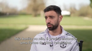 Bruno Fernandes explica o que mudou depois de Amorim: «Encontrámos uma forma...»