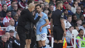 Guardiola expressa descontentamento com Bernardo Silva face a possível saída