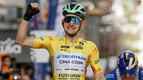 Paul Seixas continua a dominar a Itzulia