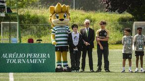 Aurélio Pereira com Tomás e Filipe, netos de Aurélio Pereira