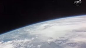 Astronautas da missão Artemis II regressam à Terra: acompanhe em direto