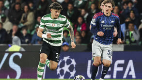 Maxi Aráujo em bom plano no Sporting-Arsenal