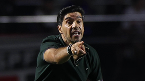 Primeiro recurso do castigo de 8 jogos bate na trave: Abel Ferreira vai mesmo falhar o clássico