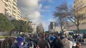 «Eu quero o FC Porto campeão:»: assim foi a chegada do autocarro do FC Porto ao Estoril