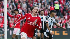 Schjelderup abre caminho ao triunfo do Benfica frente ao Nacional