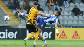 Lus. Lourosa-FC Porto B, 1-1: golo do empate apareceu ao cair do pano