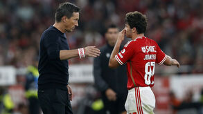 Schmidt revela segredo de João Neves: futebol de praia