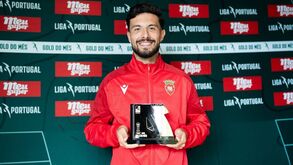 Bruno Pereira recebe prémio de golo do mês na Liga Portugal
