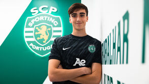 Afonso Redondo assina contrato profissional com o Sporting CP