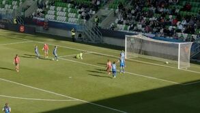 Momento do golo de Carolina Santiago