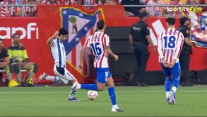 Guedes assiste para golo histórico de Barrenetxea na Taça do Rei.
